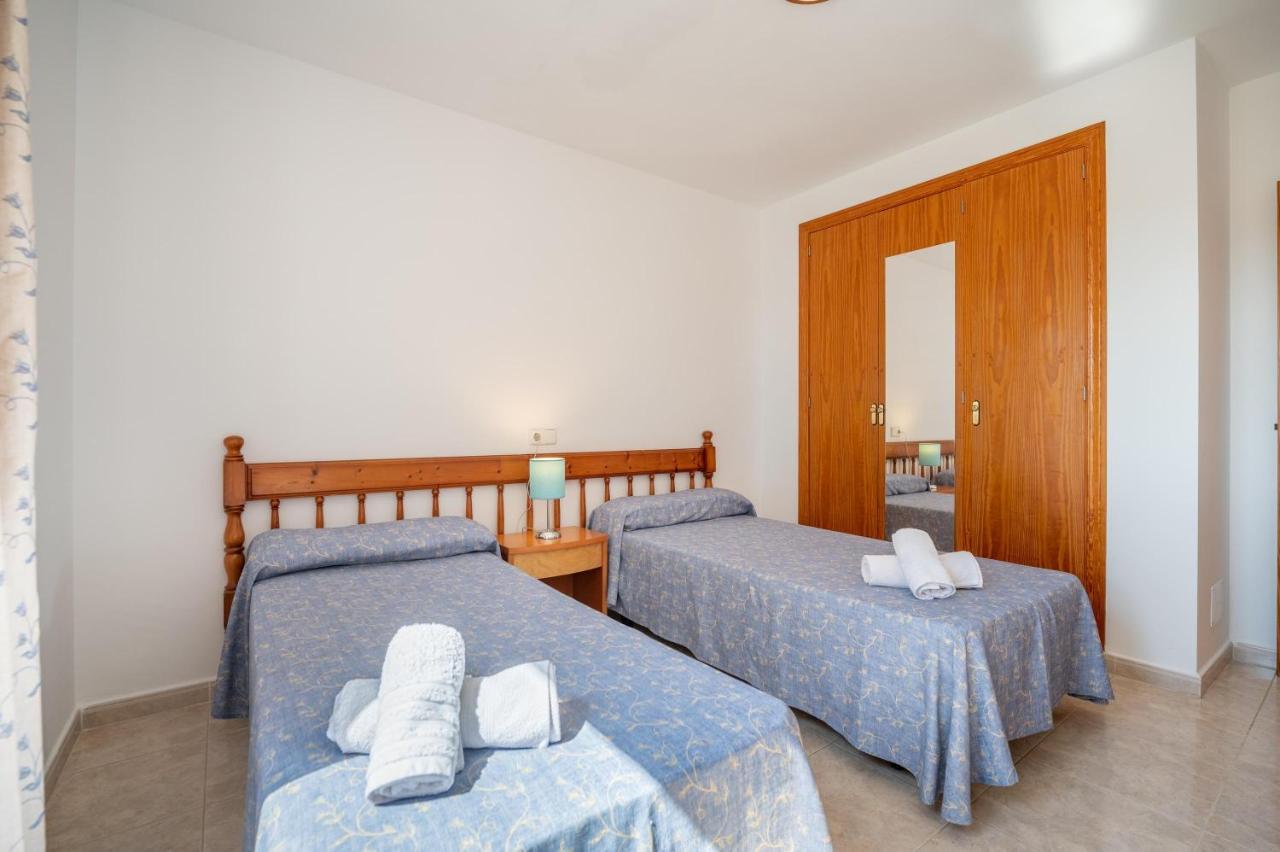 Apartamentos Karin 1ºc Cala D´Or Екстериор снимка